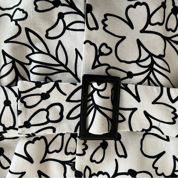 NEW! Liz Claiborne Separates Black/White Floral Business Blazer/Jacket Size 14 - Picture 13 of 16